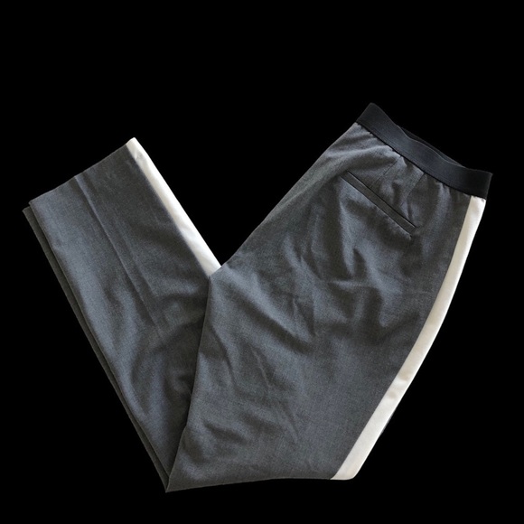 ZARA Gray pants. White stripe cropped Gray Ankle trousers, Size Large. Stretch - Picture 11 of 14